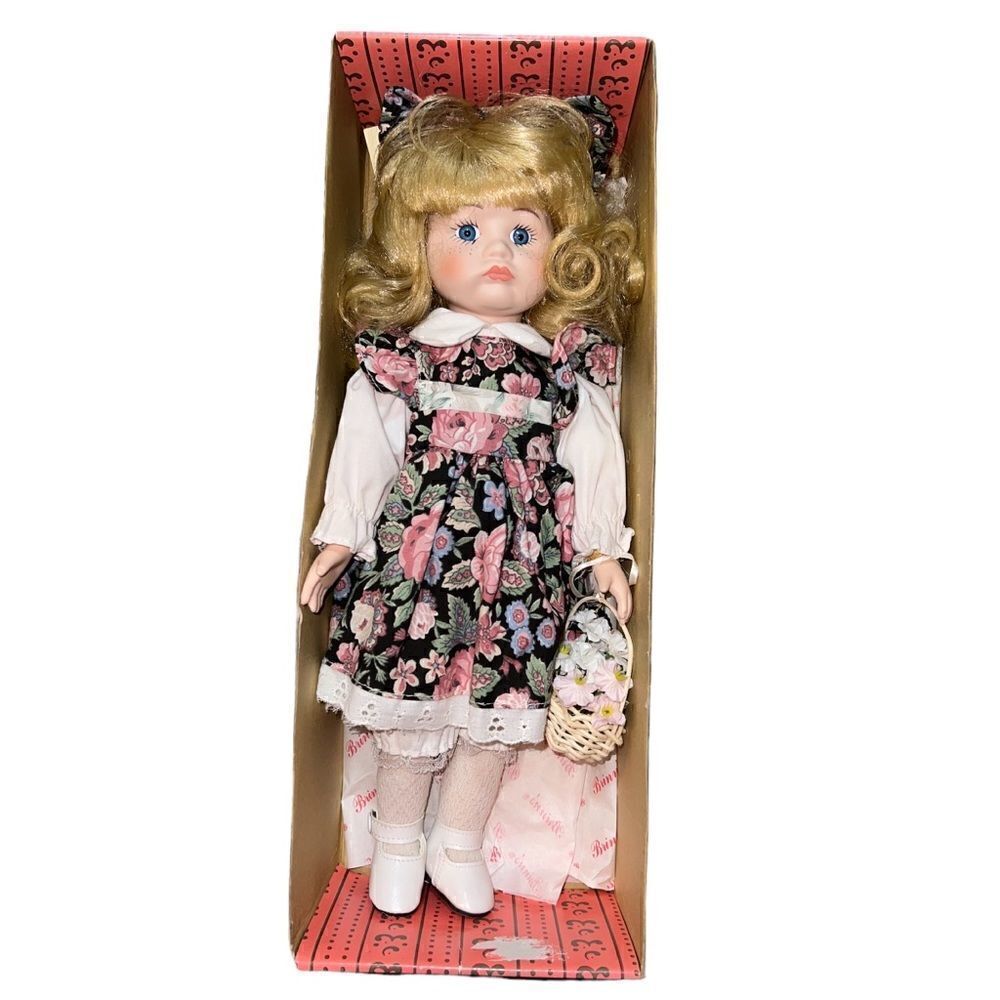 Brinn's Vintage 1991 15" Collectible Doll Blonde Floral Basket COA Original Box